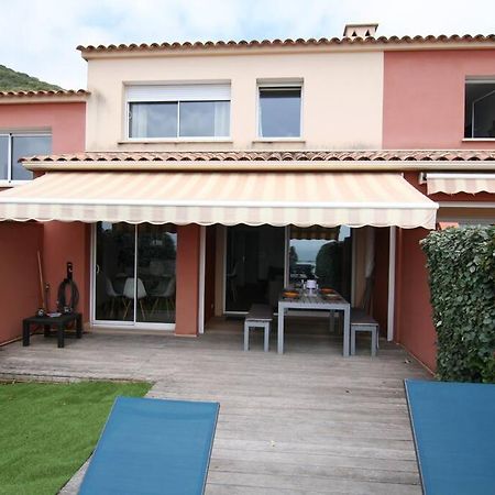 Ajaccio Maison Bord De Mer Dans Residence Avec Piscine 외부 사진